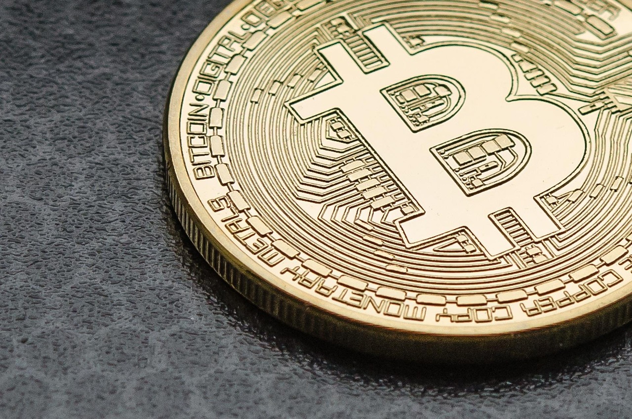 FxPro分析师Alex Kuptsikevich：数据显示XRP、SOL、ADA展现出技术面强势讯号